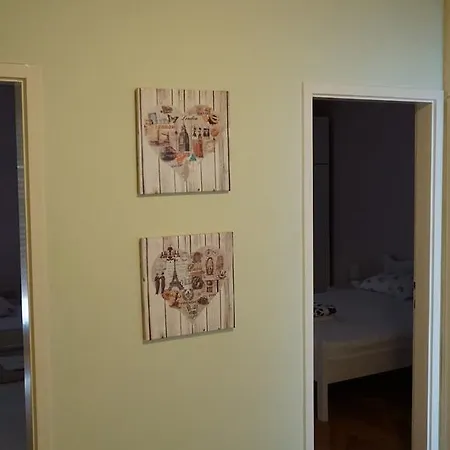 Apartment Mila *