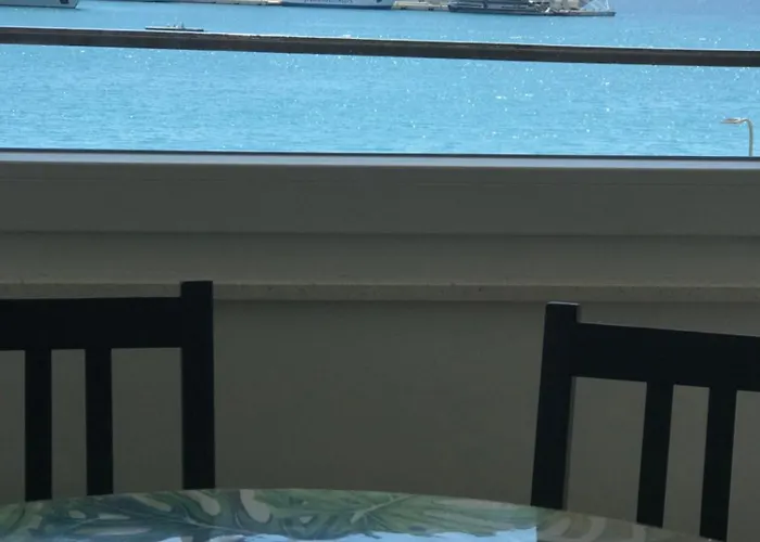 米拉公寓 公寓 *